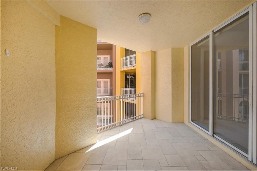 410 Bayfront Pl. 2309 – #225072828 - Bayfront