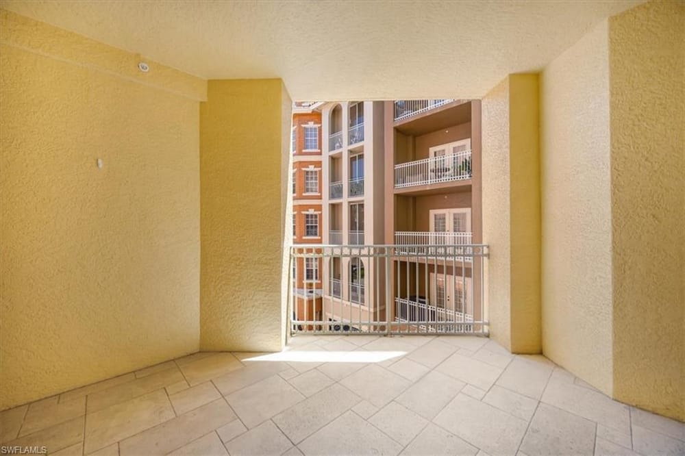 410 Bayfront Pl. 2309 – #225072828 - Bayfront