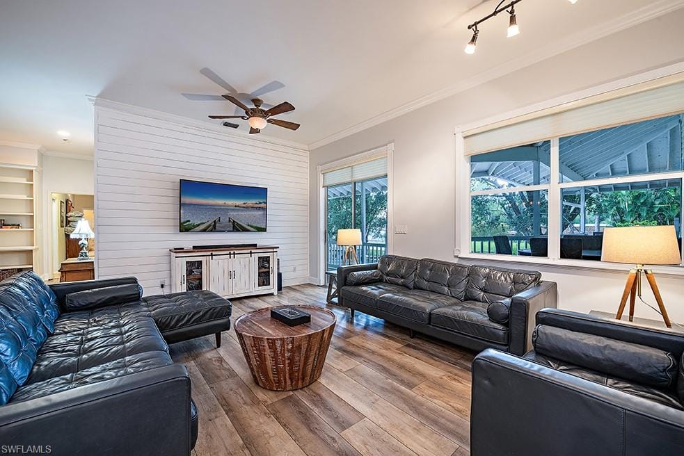 5070 Palmetto Woods Dr. – #225073965 - Logan Woods
