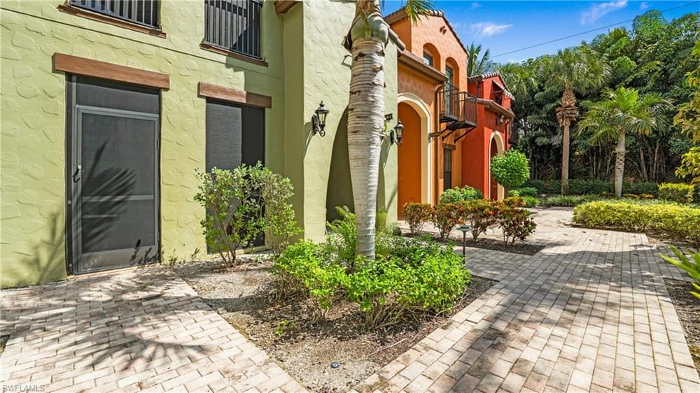 9066 Albion Ln. N 5104 – #225076509 - Lely Resort