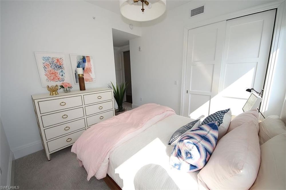 1035 3rd Ave. S 411 – #225076633 - Naples Square