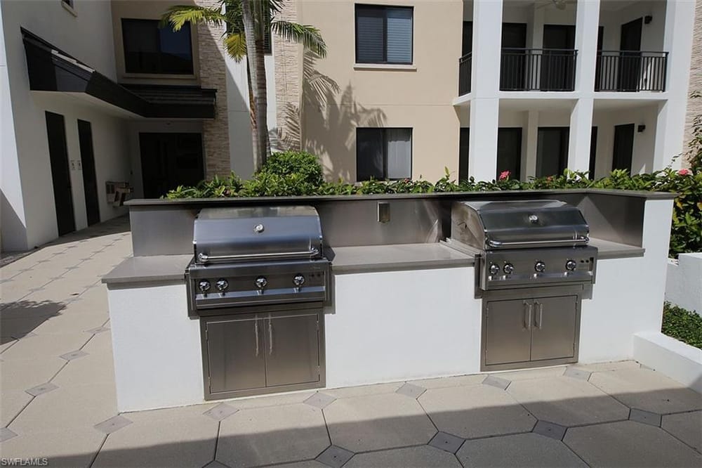1035 3rd Ave. S 411 – #225076633 - Naples Square