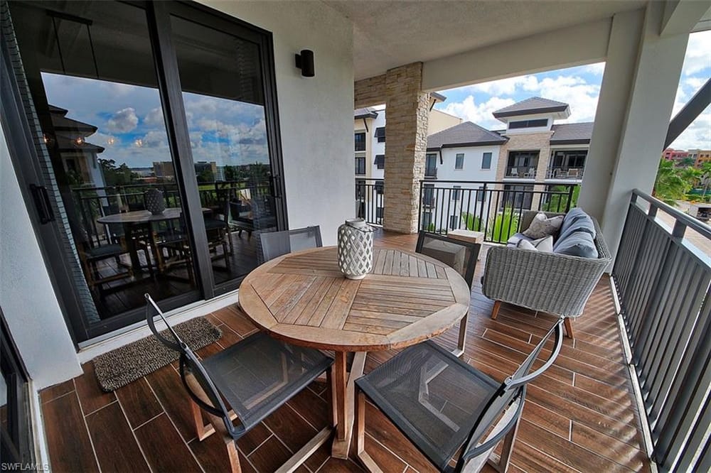 1035 3rd Ave. S 411 – #225076633 - Naples Square