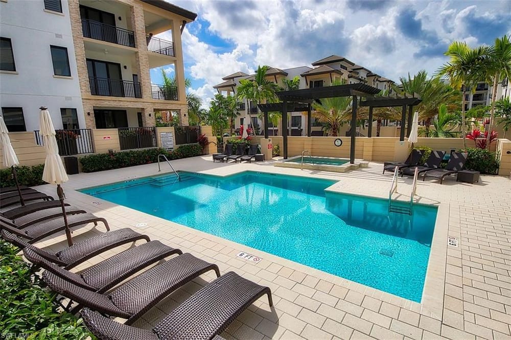 1035 3rd Ave. S 411 – #225076633 - Naples Square
