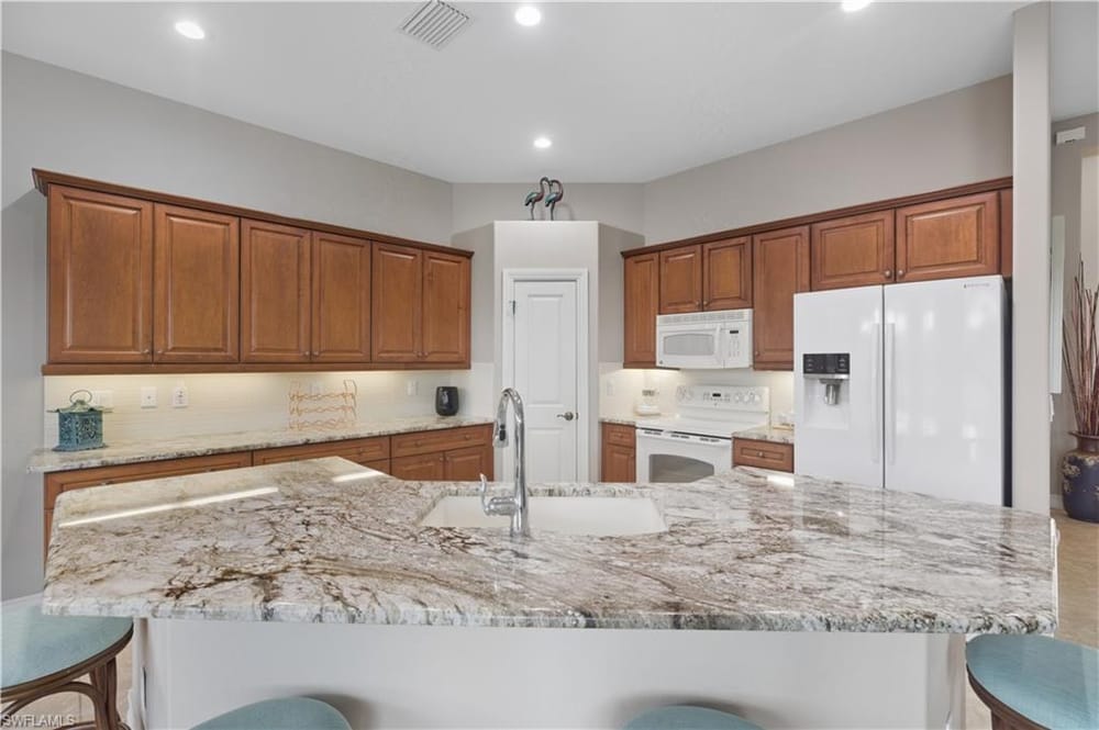 6097 Dogleg Dr. – #225076643 - Lely Resort