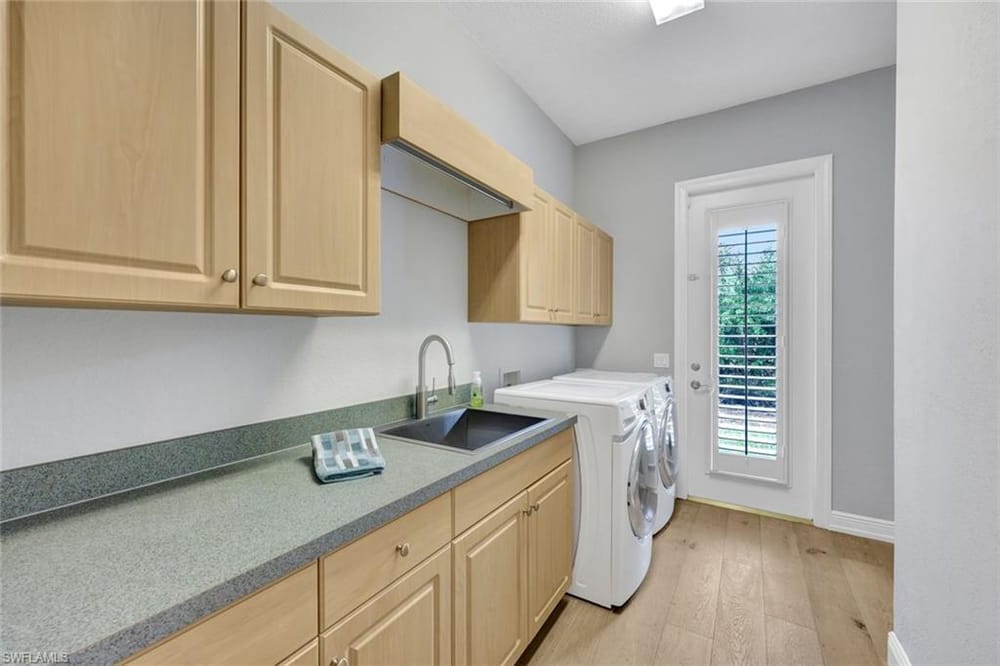 12219 Colliers Reserve Dr. – #225078107 - Colliers Reserve