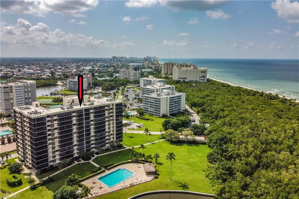 11 Bluebill Ave. 404 – #225078575 - Vanderbilt Beach