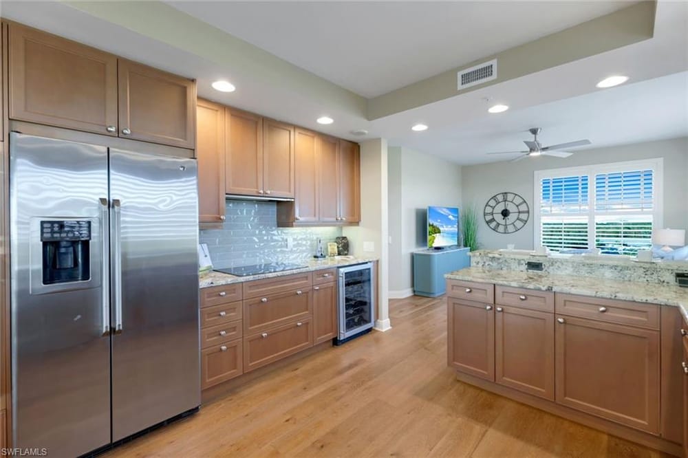 455 Cove Tower Dr. 801 – #225078692 - Cove Towers