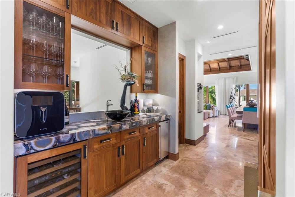 1441 Gulf Shore Blvd. S – #225078983 - Aqualane Shores