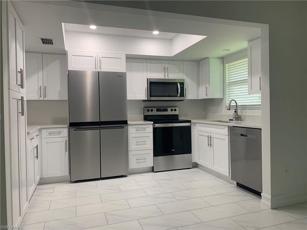 310 Carnaby Ct. – #225079026 - Royal Arms Villas