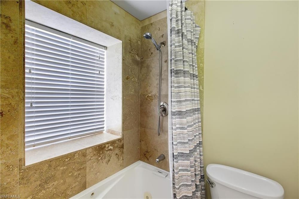 165 Bristol Ln. C202 – #225079194 - Kings Lake