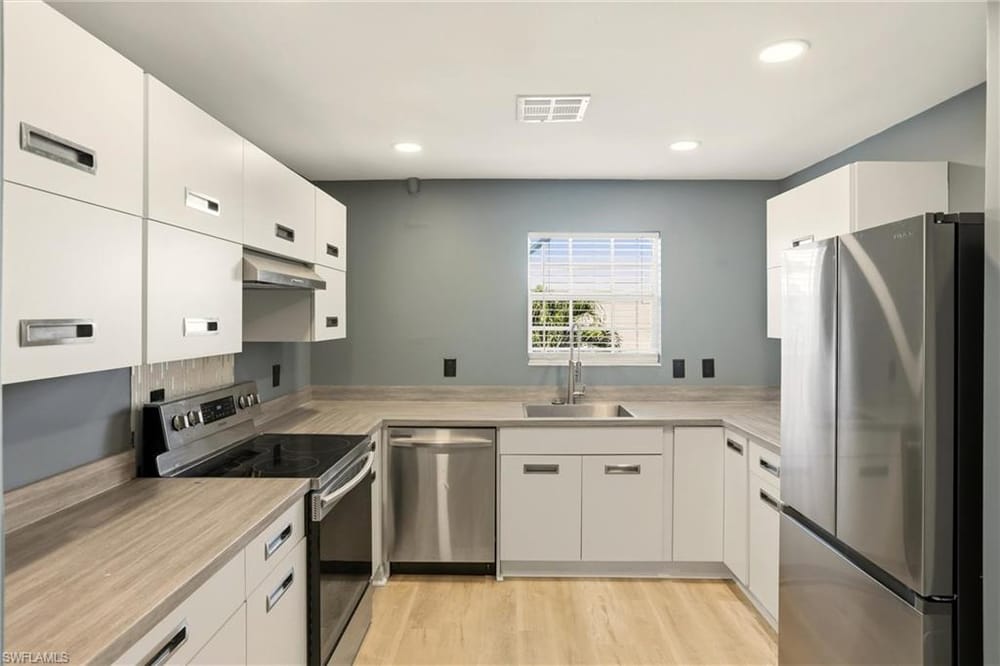 165 Bristol Ln. C202 – #225079194 - Kings Lake