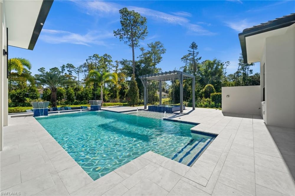 2272 Oakes Blvd. – #225079573 - Oakes Estates