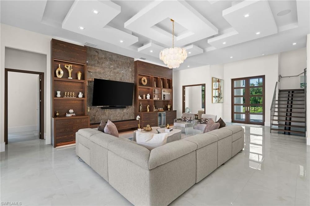2272 Oakes Blvd. – #225079573 - Oakes Estates