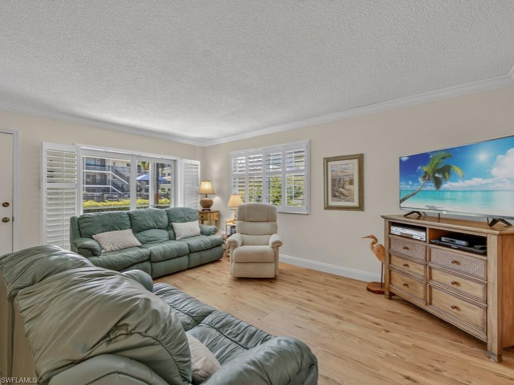 766 Central Ave. 101 – #225079624 - Olde Naples