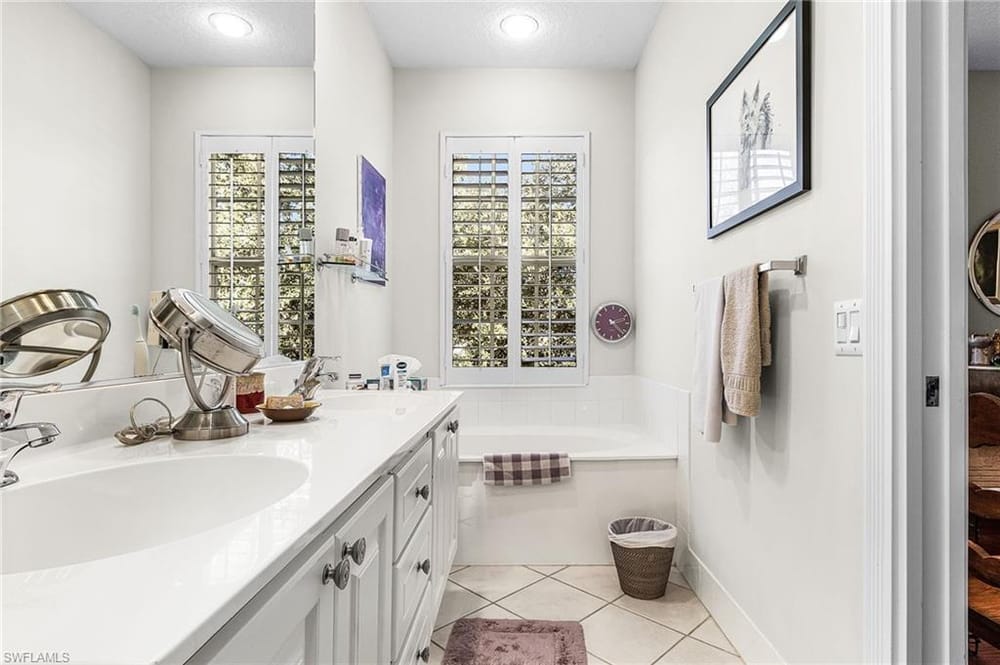 5733 Cove Cir. – #225080013 - The Cove