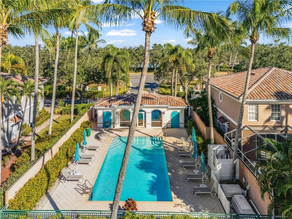 5733 Cove Cir. – #225080013 - The Cove