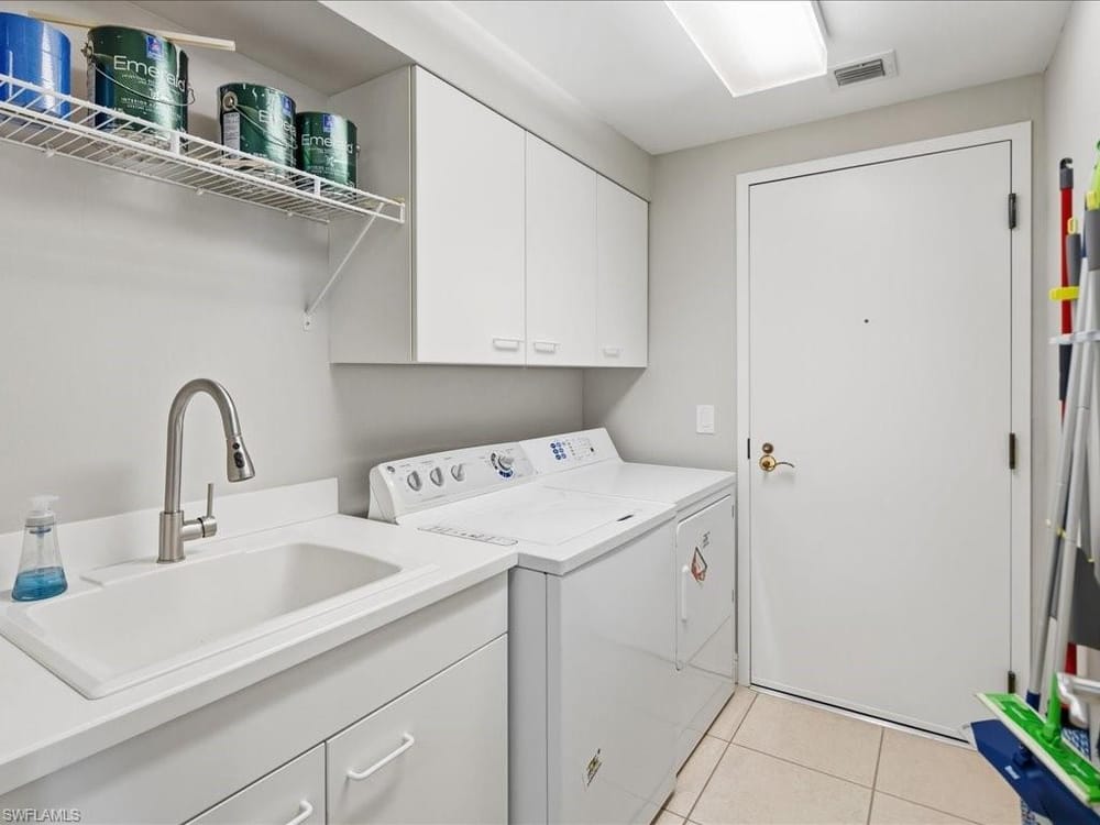 445 Cove Tower Dr. 704 – #225080894 - Cove Towers
