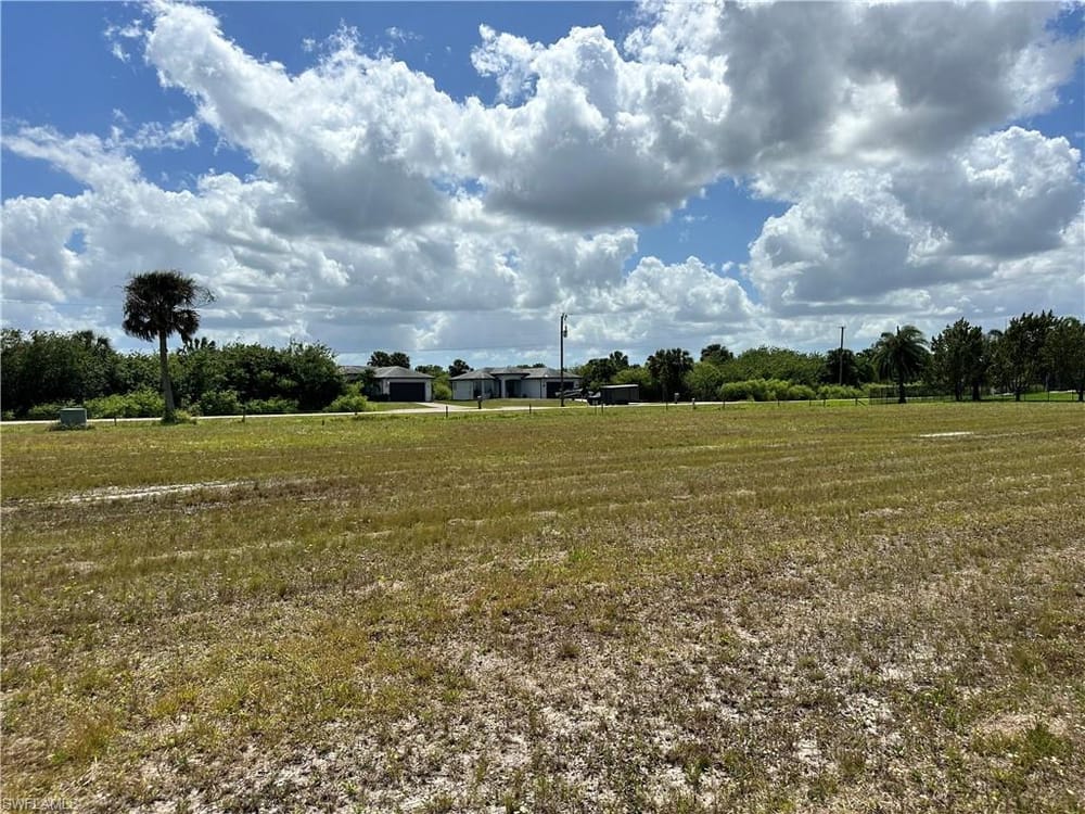 515 Shady Hollow Blvd. W – #225081518 - Saddlebrook Lakes