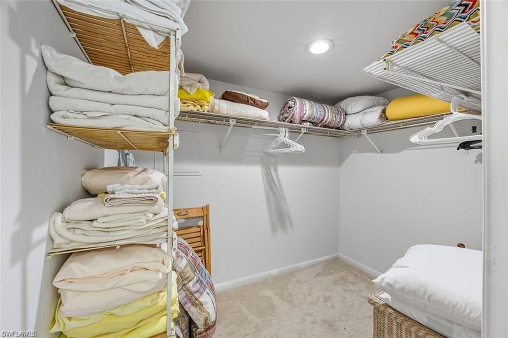 11 Bluebill Ave. 1006 – #225082098 - Vanderbilt Beach