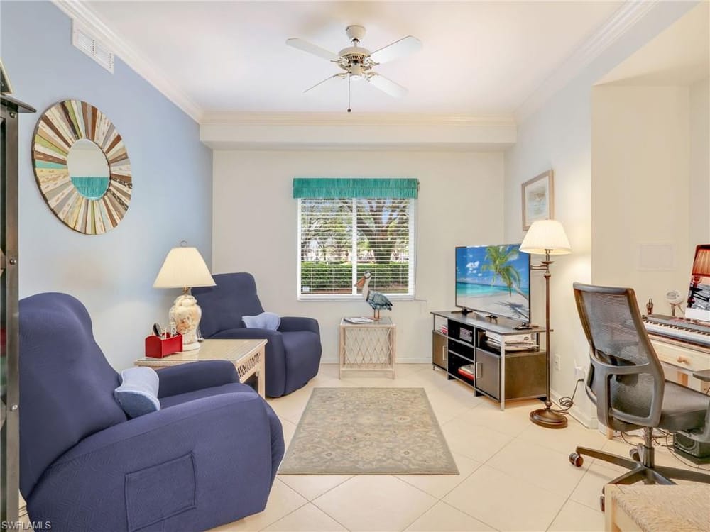 725 Saratoga Cir. A101 – #225082425 - Glen Eagle