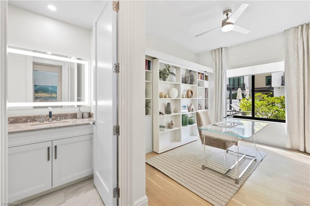 1130 3rd Ave. S 210 – #225082450 - Naples Square