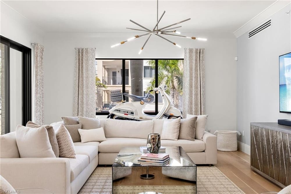 1130 3rd Ave. S 210 – #225082450 - Naples Square