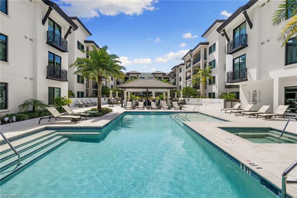 1130 3rd Ave. S 210 – #225082450 - Naples Square
