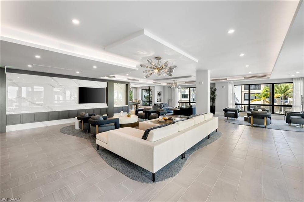 1130 3rd Ave. S 210 – #225082450 - Naples Square