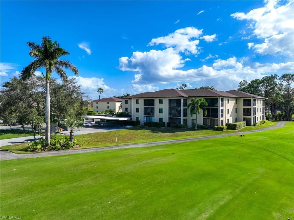 228 Fox Glen Dr. 3310 – #225084011 - Foxfire