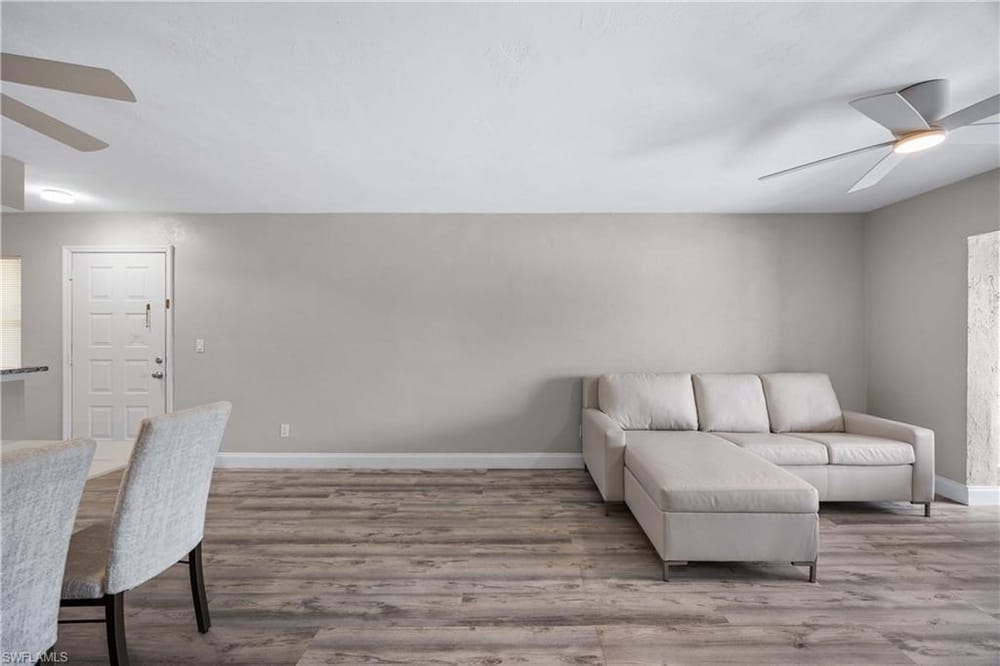 228 Fox Glen Dr. 3310 – #225084011 - Foxfire