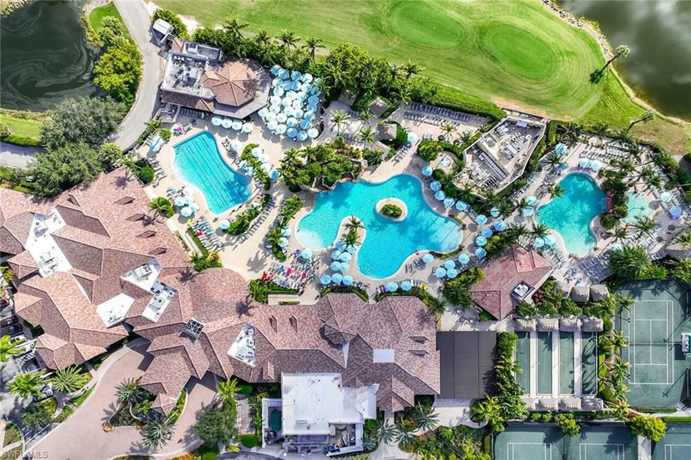6446 Legacy Cir. 104 – #225084464 - Lely Resort