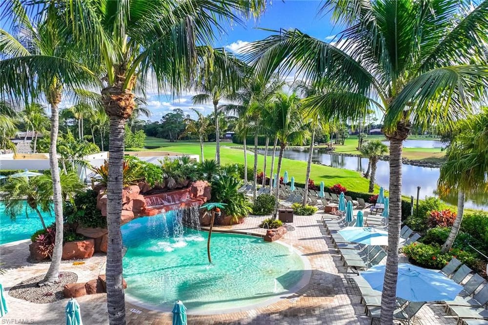 6446 Legacy Cir. 104 – #225084464 - Lely Resort