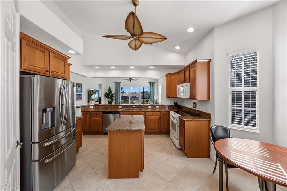 6446 Legacy Cir. 104 – #225084464 - Lely Resort