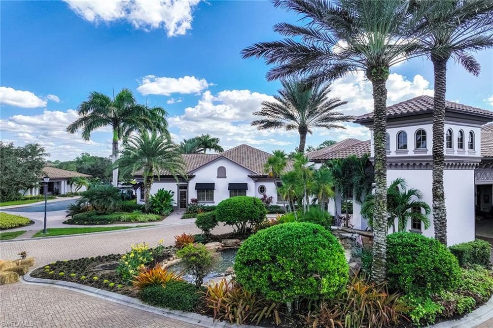 6446 Legacy Cir. 104 – #225084464 - Lely Resort