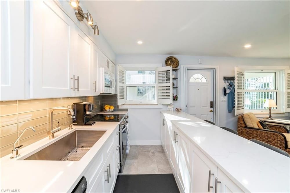 980 7th Ave. S 101 – #226000135 - Olde Naples