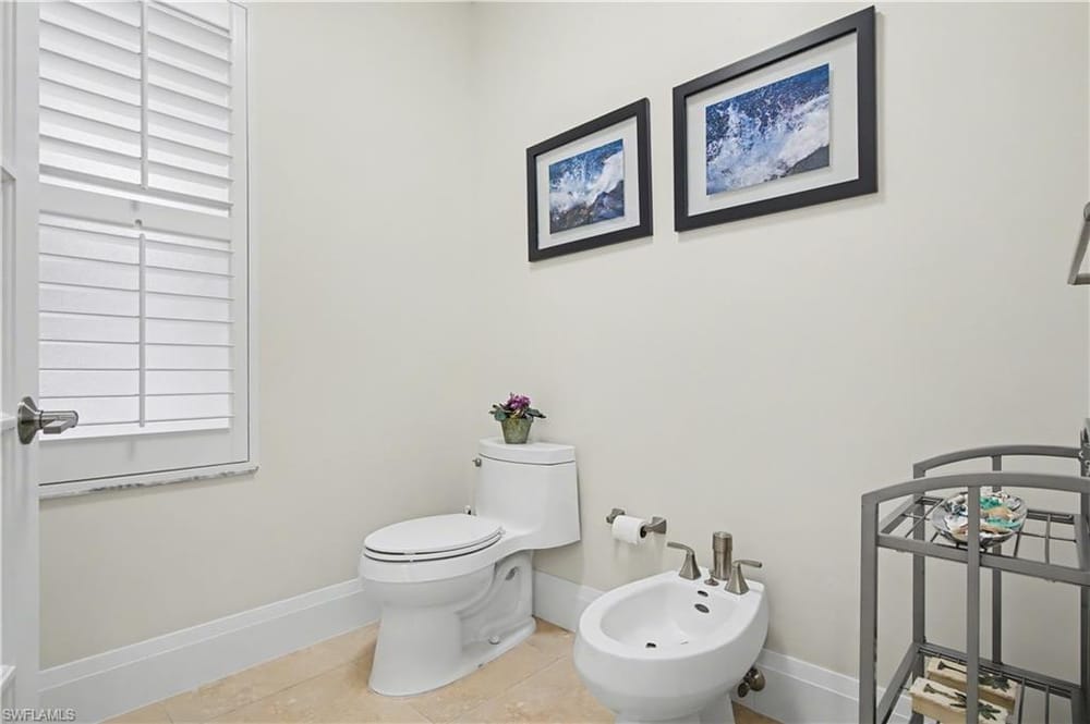 5186 Tallowood Way – #226000471 - Logan Woods