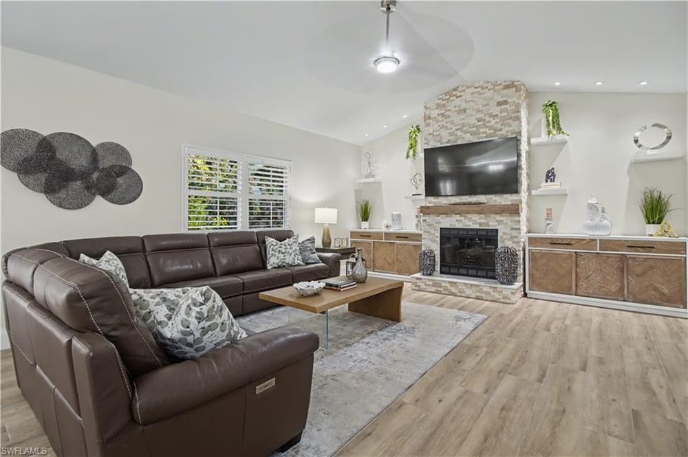 5186 Tallowood Way – #226000471 - Logan Woods