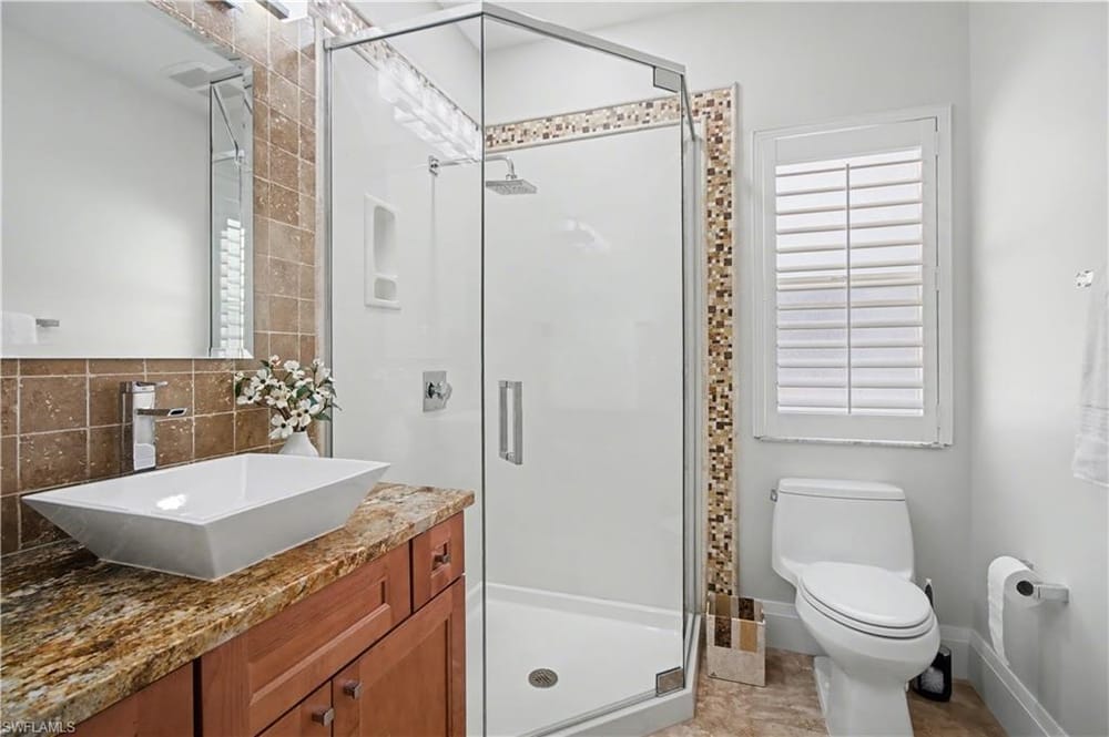5186 Tallowood Way – #226000471 - Logan Woods