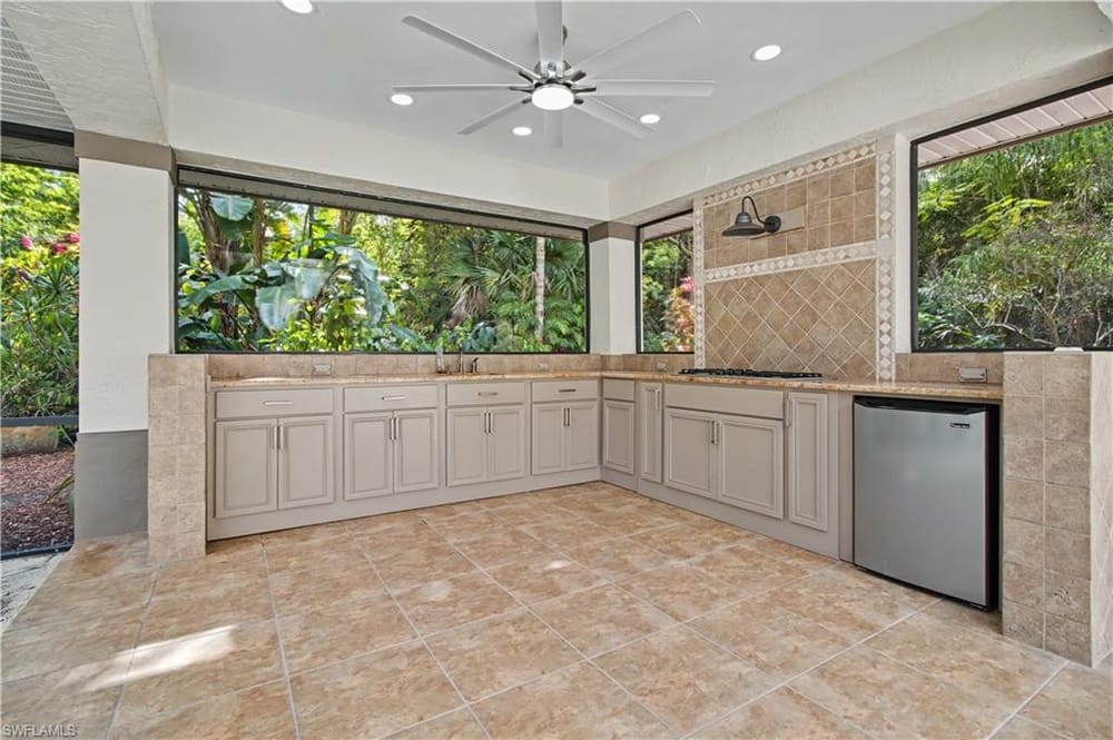 5186 Tallowood Way – #226000471 - Logan Woods
