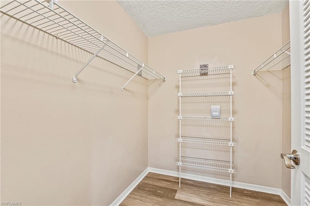 529 Mardel Dr. 304 – #226001576 - Berkshire Lakes