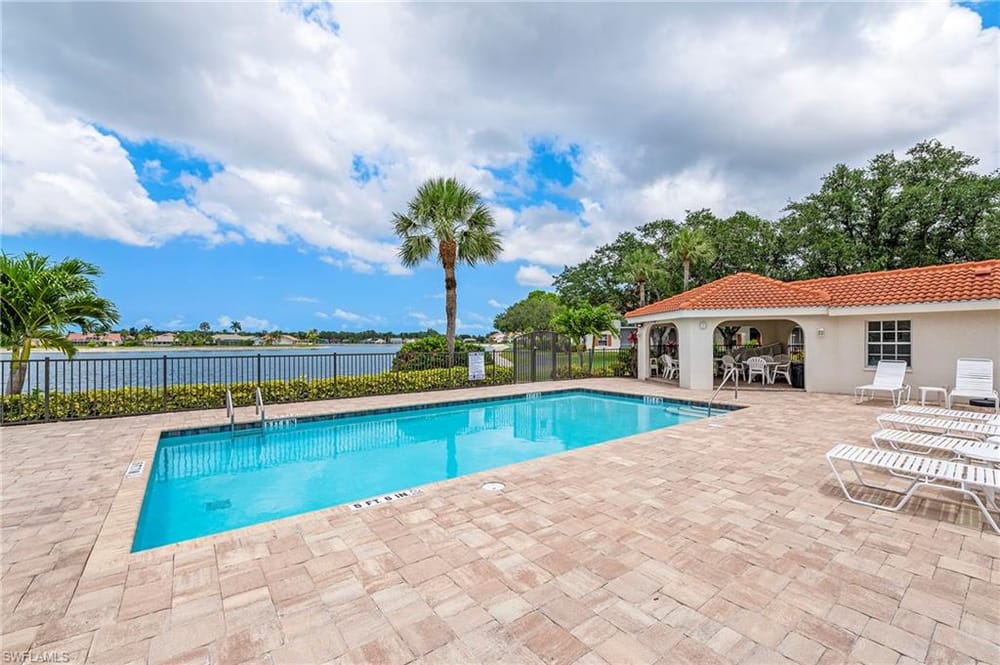 529 Mardel Dr. 304 – #226001576 - Berkshire Lakes