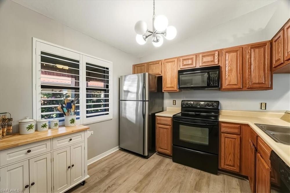 2031 Pine Isle Ln. 2031 – #226001842 - Lakewood
