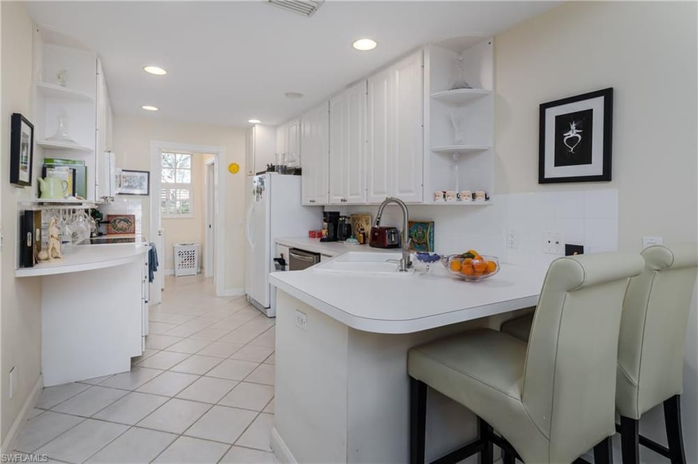 5353 Cove Cir. – #226002334 - The Cove