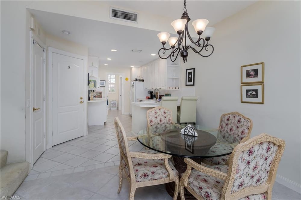 5353 Cove Cir. – #226002334 - The Cove