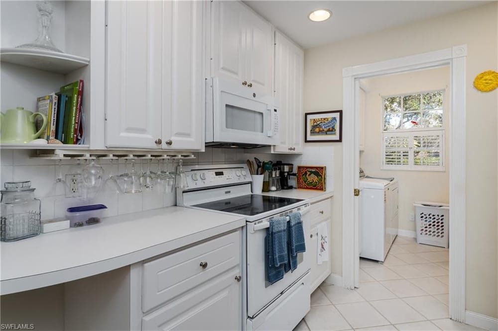 5353 Cove Cir. – #226002334 - The Cove