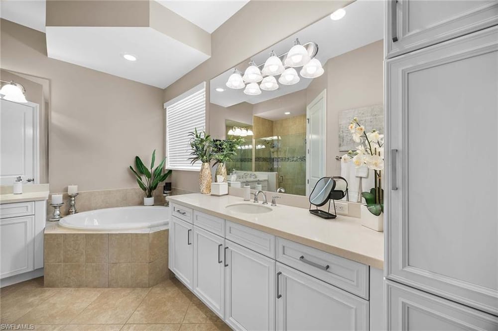 6550 Roma Way – #226002956 - Lely Resort