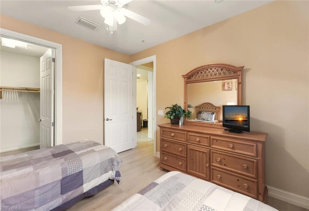 9144 Delano St. 9504 – #226003232 - Lely Resort