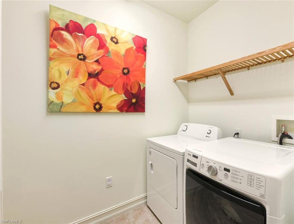 9144 Delano St. 9504 – #226003232 - Lely Resort