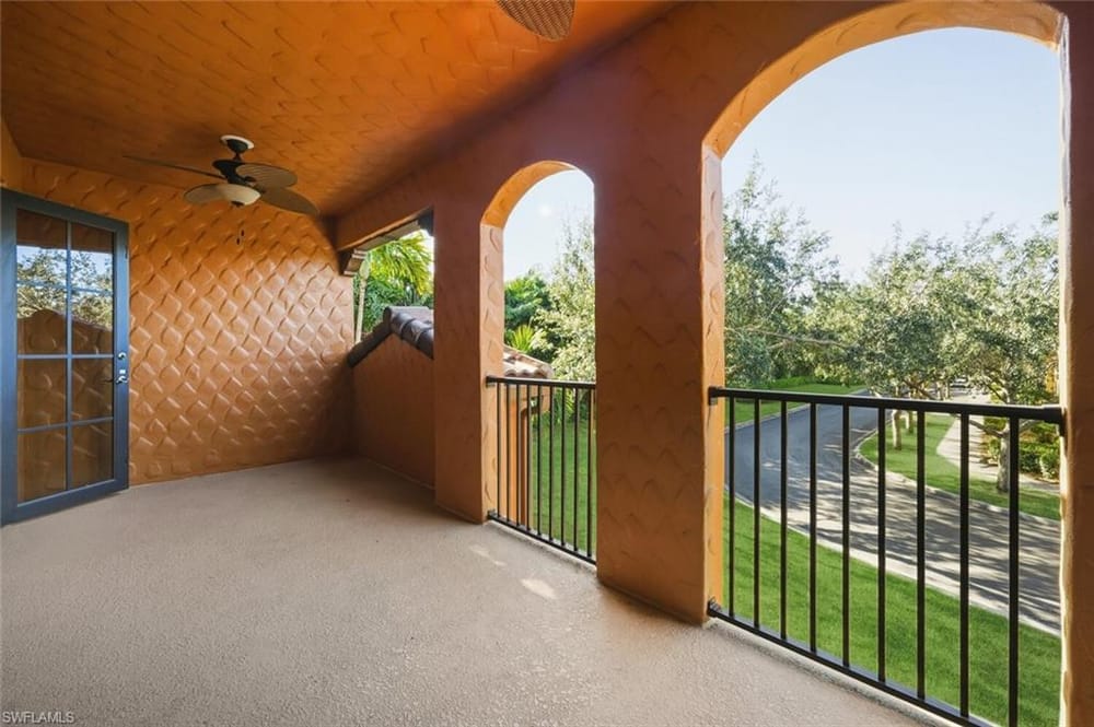 9144 Delano St. 9504 – #226003232 - Lely Resort